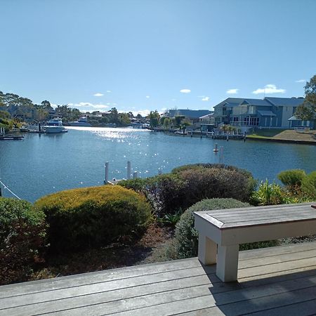 The View - Captains Cove Waterfront Resort Paynesville Exteriér fotografie