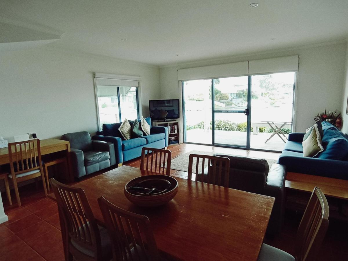 The View - Captains Cove Waterfront Resort Paynesville Exteriér fotografie